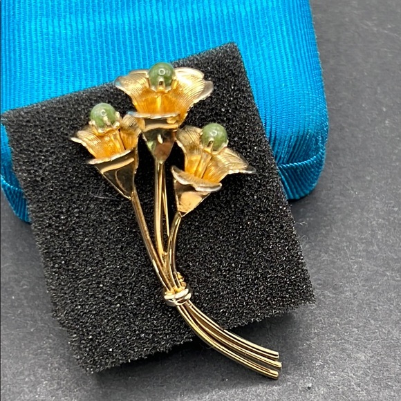 Peach + Green Stone Flowers Cuff